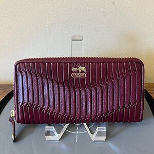 Coach Madison Gathered Leather Accordion Zip Wallet 46481 Bronze Bordeaux EUC
